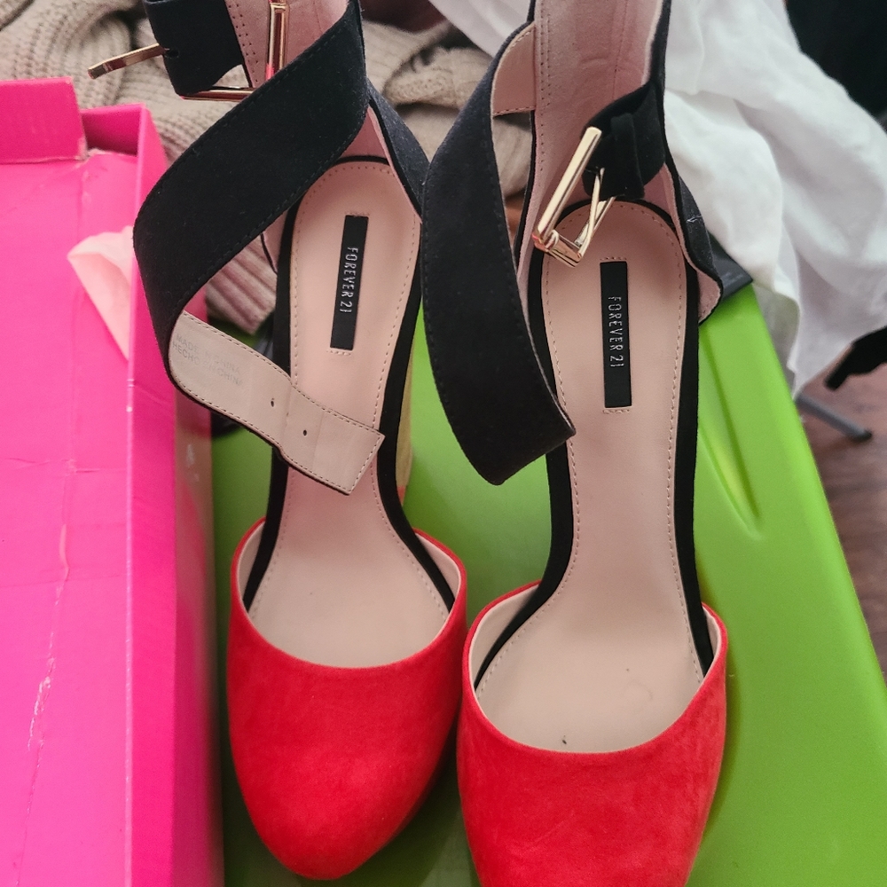 Cute forever 21 wedges, shoes